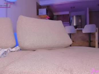 gisellee__ webcam model stream image