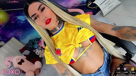 Nella_Dolls webcam stripchat model stream image
