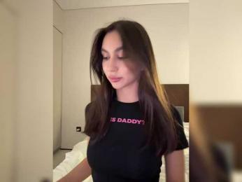 YESSASHA webcam bongacams model stream image