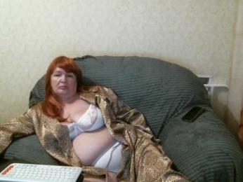 ChristieGold webcam bongacams model stream image