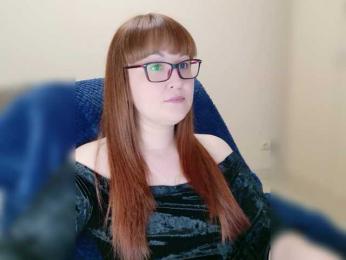 QueenFoxyLiza webcam bongacams model stream image