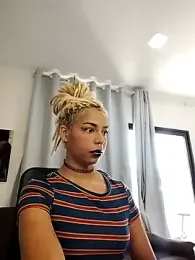 Helenoir webcam model stream image