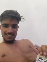 kaushikhotty webcam stripchat model stream image