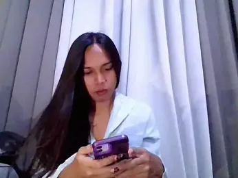 LOVELYMAYUMIE webcam model stream image
