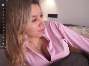 margarethowell webcam chaturbate model stream image