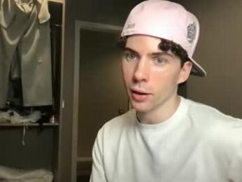 alexander0_ webcam chaturbate model stream image