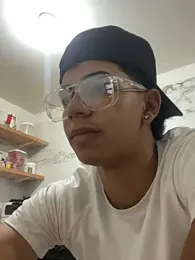 JoanG10 webcam model stream image