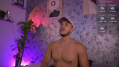 MarkSantozz webcam model stream image