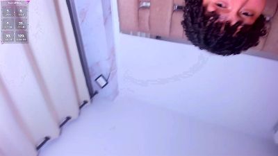 MagnoRose_ webcam model stream image