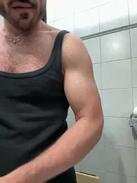 giovan2020 webcam model stream image