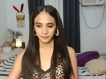 Maxinerein webcam stripchat model stream image