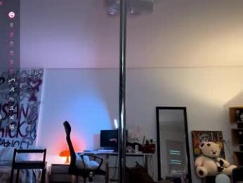 tashinadoncaster webcam model stream image