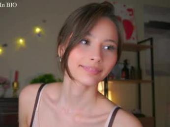 falinecrosthwaite webcam chaturbate model stream image