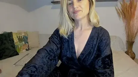 Jadore_able webcam stripchat model stream image