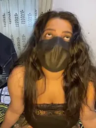 Savi-SL webcam stripchat model stream image