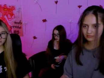 lissa_night webcam model stream image