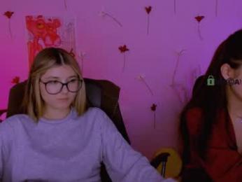 lissa_night webcam model stream image