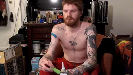 Magnetic127 webcam model stream image