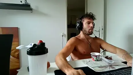 alpha-hunk webcam model stream image