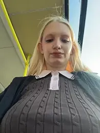 Mila_NoRules webcam model stream image