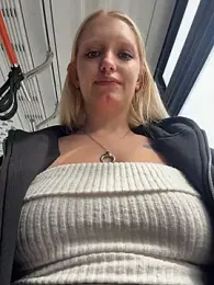 Mila_NoRules webcam model stream image