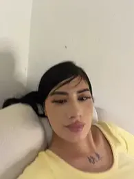 clarachanelricek webcam stripchat model stream image