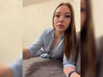 KitFox webcam model stream image