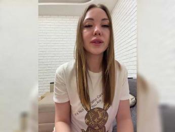 KitFox webcam bongacams model stream image