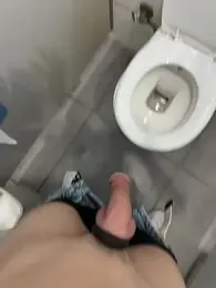 Turkishleo webcam model stream image