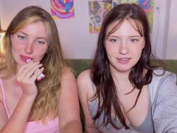 EzheVika webcam bongacams model stream image