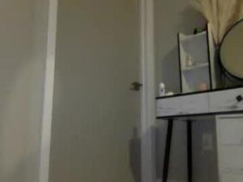 _natycutei19 chaturbate stream image