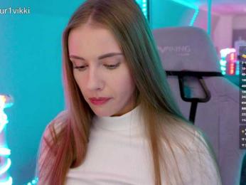 VikkiExtraCheese bongacams stream image