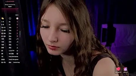 DongMolt stripchat stream image