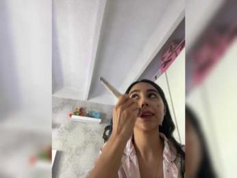 SallyeLeins bongacams stream image