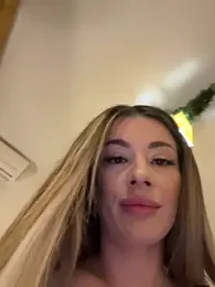 IsabellaEtthan stripchat stream image