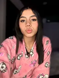 Laura-Khalifa stripchat stream image